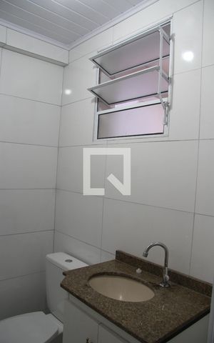 Casa para alugar com 80m², 2 quartos e sem vagaLavabo 