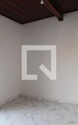 Casa para alugar com 80m², 2 quartos e sem vagaQuarto 01