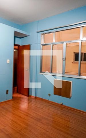 Apartamento à venda com 90m², 3 quartos e sem vaga Apartamento à venda com 90m², 3 quartos e sem vagaQuarto