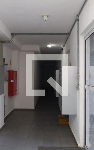 Apartamento para alugar com 49m², 2 quartos e sem vagaÁrea comum - Saguão do prédio