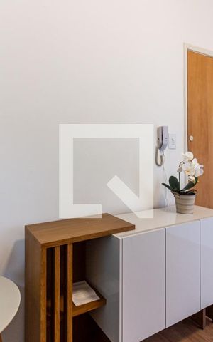 Apartamento à venda com 30m², 1 quarto e sem vaga Apartamento à venda com 30m², 1 quarto e sem vagaSala