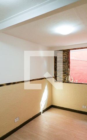 Casa à venda com 40m², 1 quarto e sem vagaQuarto