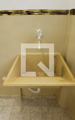 Casa à venda com 40m², 1 quarto e sem vagaÁrea de Serviço