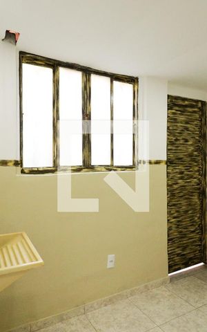 Casa à venda com 40m², 1 quarto e sem vagaÁrea de Serviço