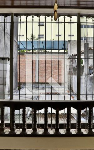 Casa à venda com 180m², 4 quartos e 1 vaga Casa à venda com 180m², 4 quartos e 1 vagaVaranda Quarto 1