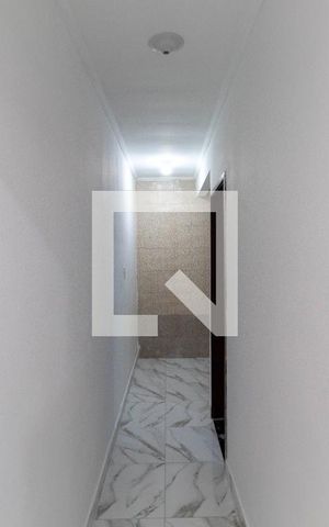 Casa para alugar com 70m², 1 quarto e 1 vagaCorredor