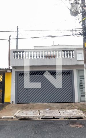 Casa para alugar com 70m², 1 quarto e 1 vagaFachada