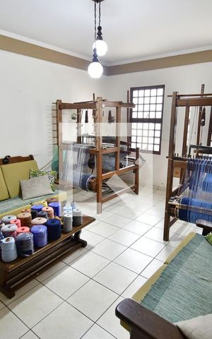 Casa à venda com 202m², 3 quartos e 4 vagasSala / Atelier