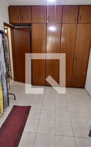 Casa à venda com 202m², 3 quartos e 4 vagasQuarto 2