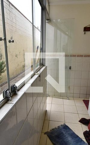Casa à venda com 202m², 3 quartos e 4 vagasÁrea de Serviço