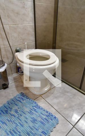 Casa à venda com 202m², 3 quartos e 4 vagasBanheiro