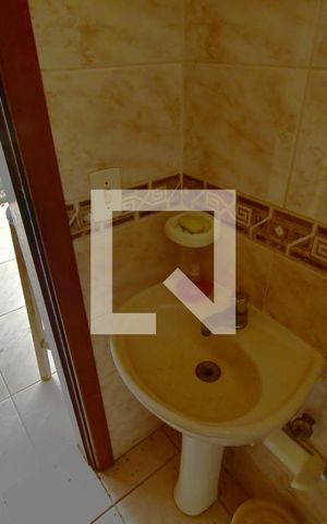 Casa à venda com 202m², 3 quartos e 4 vagasBanheiro de serviço