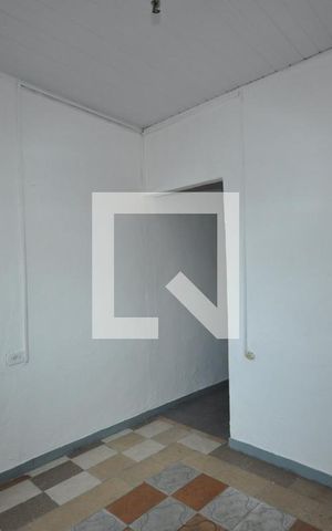 Casa à venda com 70m², 2 quartos e sem vagaSala