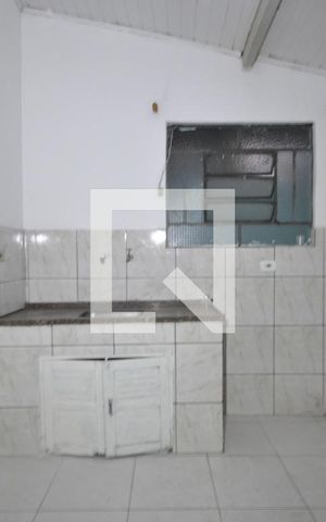 Casa à venda com 70m², 2 quartos e sem vagaCozinha