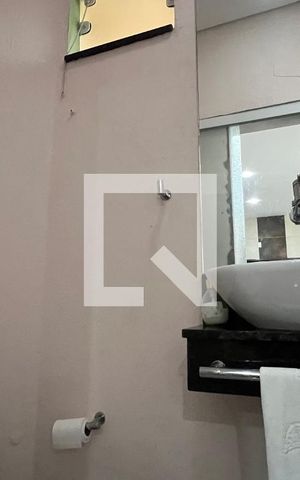 Casa à venda com 330m², 3 quartos e 3 vagas Casa à venda com 330m², 3 quartos e 3 vagasÁrea comum