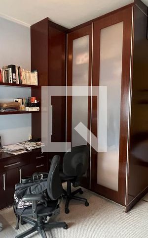 Casa à venda com 330m², 3 quartos e 3 vagas Casa à venda com 330m², 3 quartos e 3 vagasSuite