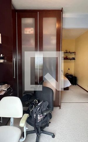 Casa à venda com 330m², 3 quartos e 3 vagas Casa à venda com 330m², 3 quartos e 3 vagasSuite