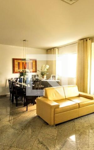 Apartamento à venda com 260m², 4 quartos e 3 vagasSala