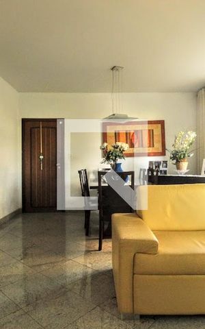 Apartamento à venda com 260m², 4 quartos e 3 vagasSala
