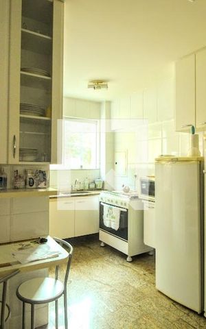 Apartamento à venda com 260m², 4 quartos e 3 vagasCozinha