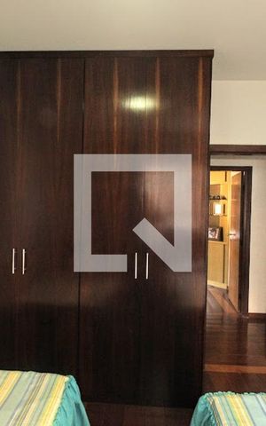 Apartamento à venda com 260m², 4 quartos e 3 vagasQuarto 3