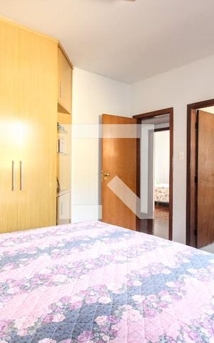 Apartamento à venda com 260m², 4 quartos e 3 vagasQuarto 4