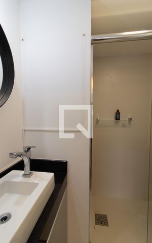 Apartamento à venda com 40m², 1 quarto e 1 vaga Apartamento à venda com 40m², 1 quarto e 1 vagaBanheiro