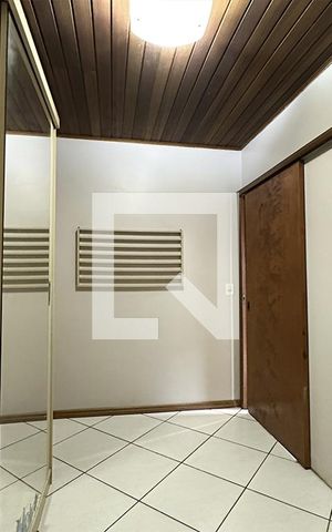 Casa para alugar com 86m², 3 quartos e 1 vagaQuarto 1
