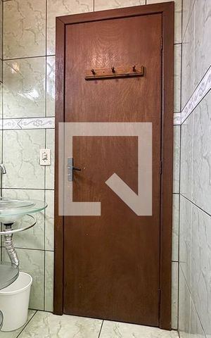 Casa para alugar com 86m², 3 quartos e 1 vagaBanheiro