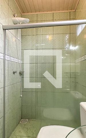Casa para alugar com 86m², 3 quartos e 1 vagaBanheiro