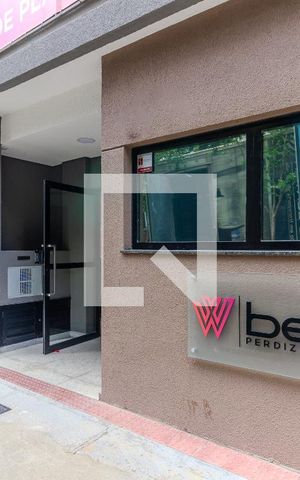 Studio para alugar com 25m², 1 quarto e sem vaga Studio para alugar com 25m², 1 quarto e sem vagaFachada