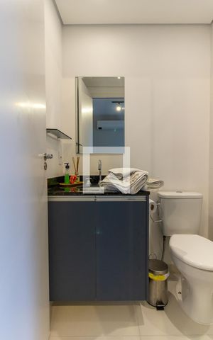 Studio para alugar com 25m², 1 quarto e sem vaga Studio para alugar com 25m², 1 quarto e sem vagaBanheiro