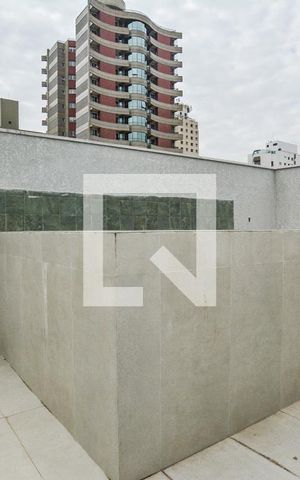 Apartamento à venda com 140m², 3 quartos e 2 vagasCobertura