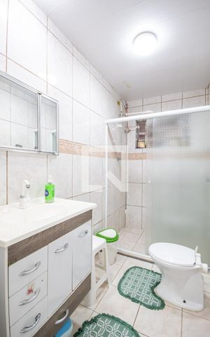 Casa à venda com 450m², 5 quartos e 3 vagas Casa à venda com 450m², 5 quartos e 3 vagasBanheiro 3