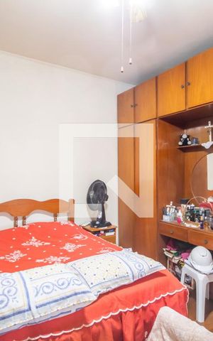 Casa à venda com 450m², 5 quartos e 3 vagas Casa à venda com 450m², 5 quartos e 3 vagasSuíte