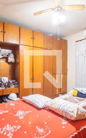 Casa à venda com 450m², 5 quartos e 3 vagas Casa à venda com 450m², 5 quartos e 3 vagasSuíte