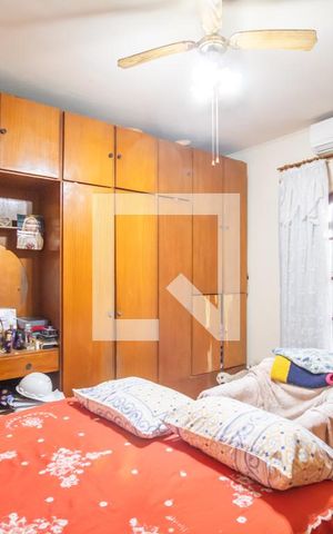 Casa à venda com 450m², 5 quartos e 3 vagas Casa à venda com 450m², 5 quartos e 3 vagasSuíte