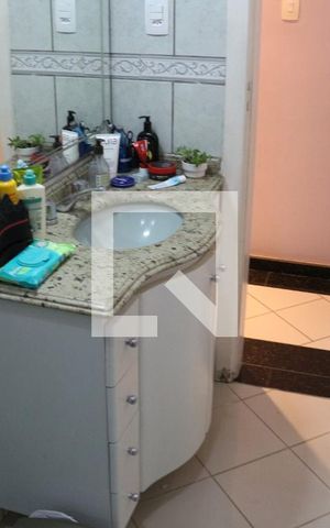 Apartamento à venda com 117m², 3 quartos e 2 vagasBanheiro