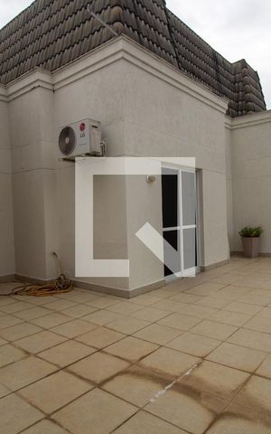 Apartamento à venda com 140m², 2 quartos e 2 vagas Apartamento à venda com 140m², 2 quartos e 2 vagasCobertura