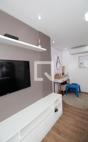 Apartamento à venda com 65m², 2 quartos e 1 vaga Apartamento à venda com 65m², 2 quartos e 1 vagaSala