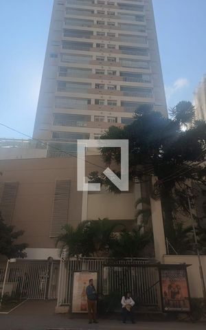 Apartamento à venda com 65m², 2 quartos e 1 vaga Apartamento à venda com 65m², 2 quartos e 1 vagaFachada