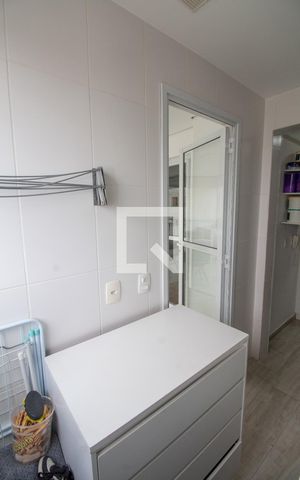 Apartamento à venda com 65m², 2 quartos e 1 vaga Apartamento à venda com 65m², 2 quartos e 1 vagaÁrea de Serviço