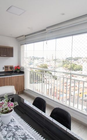 Apartamento à venda com 65m², 2 quartos e 1 vaga Apartamento à venda com 65m², 2 quartos e 1 vagaAmpla Varanda