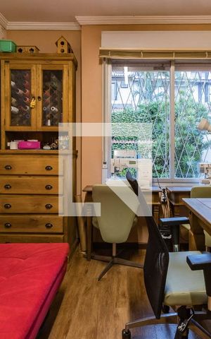 Casa à venda com 210m², 3 quartos e 2 vagas Casa à venda com 210m², 3 quartos e 2 vagasDormitório 2