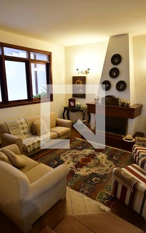 Casa à venda com 986m², 7 quartos e 10 vagasSala