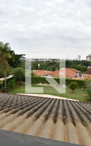 Casa à venda com 986m², 7 quartos e 10 vagasQuarto 4 - Suíte Vista
