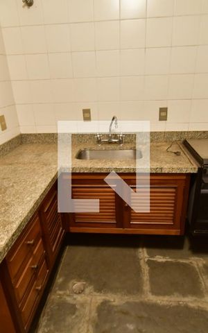 Casa à venda com 986m², 7 quartos e 10 vagasCopa 2