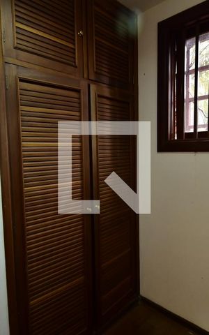 Casa à venda com 986m², 7 quartos e 10 vagasQuarto de Serviço 2