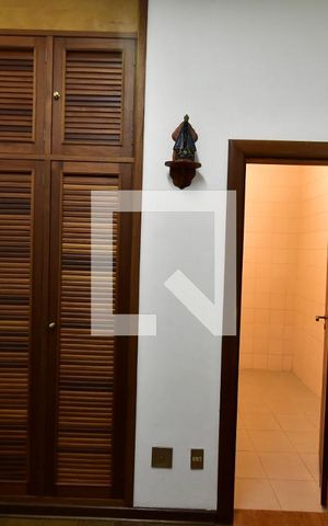 Casa à venda com 986m², 7 quartos e 10 vagasQuarto de Serviço 1 - Suíte