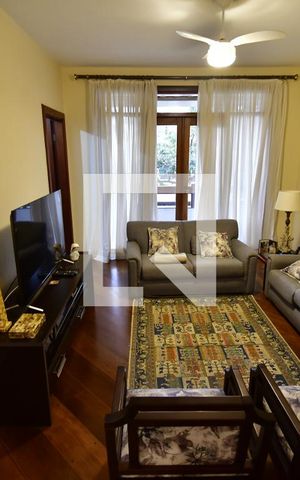Casa à venda com 986m², 7 quartos e 10 vagasSala 2 TV